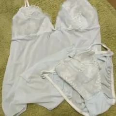 新品　水色 レース付きキャミソールとショーツセット⭐　送料無料！