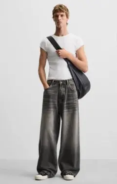ZARA バギーフィットデニム　メンズ　ワイドのサムネイル