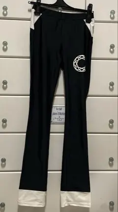 FEELCYCLE フレアレギンス 黒/白