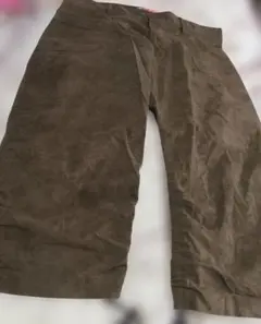 ダークグリーン ハーフパンツ