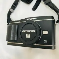 OLYMPUS ミラーレス一眼 PEN E-P3 デジタルカメラのサムネイル