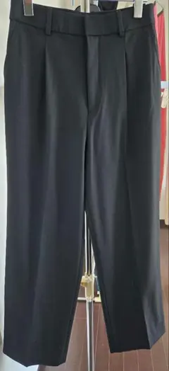 タックワイドパンツ M