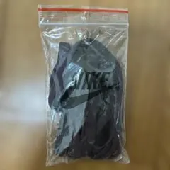 NIKE 靴紐　濃い茶色のサムネイル
