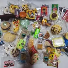 【最終お値下げ】食品　お菓子　ガチャ　ミニチュアスクイーズ55点　まとめ売り