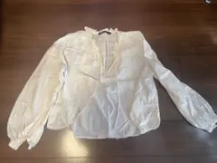 ZARA フリル付きホワイト長袖シャツ