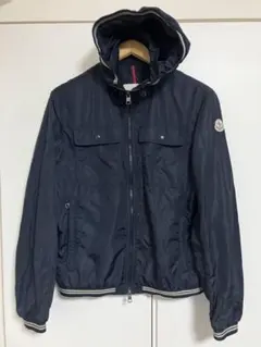 送料無料】MONCLERモンクレールのナイロンフルジップパーカー 