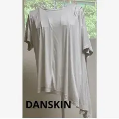 アシンメトリー Tシャツ