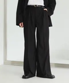 WYM LIDNM ARC CURVED AMUNDSEN SLACKS - メルカリ