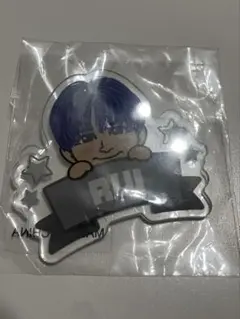 与那嶺瑠唯アクリルバッチ