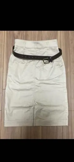 Item thumbnail for item 35960710-ea5b-4917-a6e5-2d7d4c3592dd