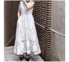 美品GREED International⭐︎フラワージャガードワンピースのサムネイル