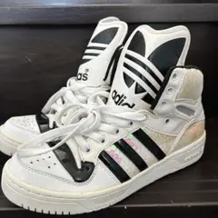 2026年最新】ADIDAS×JEREMY SCOTTの人気アイテム - メルカリ