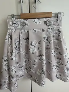 evelyn 花柄スカート