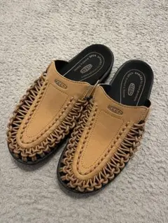 KEEN UNEEK SLIDE サンダル US 6.5 ベージュ - メルカリ