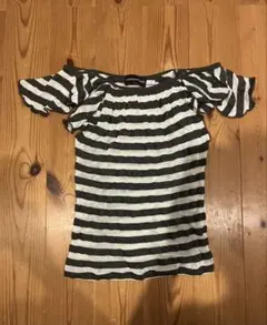 EMPORIO ARMANI ボーダー オフショルダー トップスのサムネイル