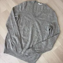 UNIQLOユニクロ　カシミヤ100% Vネック ニットセーター L