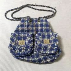 青と白のツイード柄バケットバッグ