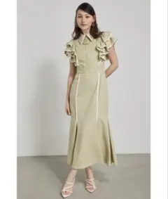 フリルスリーブバイカラーワンピース