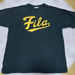 Fila 黒 Tシャツ 大きなロゴ　Lサイズのサムネイル