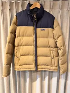 ⭐︎最終値下げ⭐︎ patagonia ダウンジャケット ベージュ・ネイビー