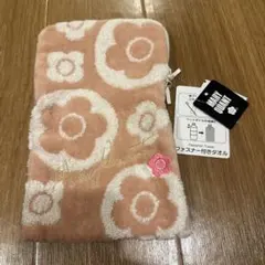 MARYQUANT ファスナー付きタオル✿︎
