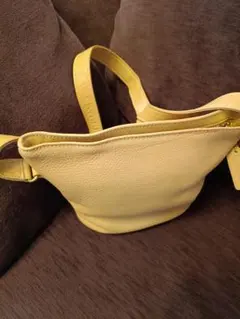 COACH ベージュショルダーバッグ