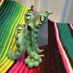 グリーンピース 置物 ユニークデザイン