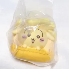 ちいかわ きゃらまかろん うさぎ ガチャ ハチワレ モモンガ くりまんじゅう