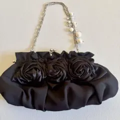 パーティバッグ 結婚式 フォーマル クラッチ 黒 バラ 花 パール チェーン