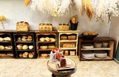 【ミニチュアスイーツ】ストロベリーシフォンケーキセット～生クリーム添え～