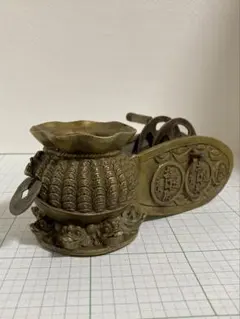 陶芸家　人間国宝　鈴木藏　鈴木蔵　志野　ぐい呑　志埜　酒器　酒盃　共箱 陶芸家 人間国宝 鈴木藏 鈴木蔵 志野 ぐい呑 志埜 酒器 酒盃 共箱