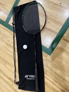 YONEX アストロクス99 プロ 4UG5 バドミントンラケット ケース付き