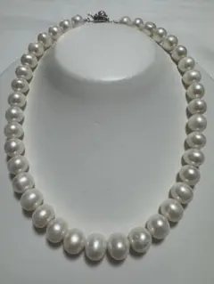 ホワイトパールネックレス 12mm