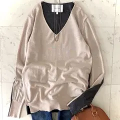 美品 ベイジ BEIGE, ウール100% バイカラー Vネックニット ベージュ