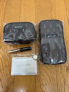 アルティザン&アーティスト口紅柄ポーチセット