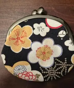 かわいい　花柄　和柄　ちりめん　がま口財布