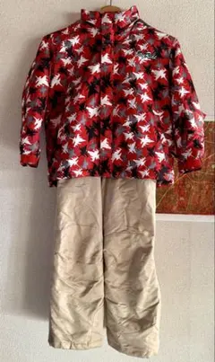 スキーウェア＊スノボウェア＊スノーウェア＊120cm＊グローブ130＊靴下つき