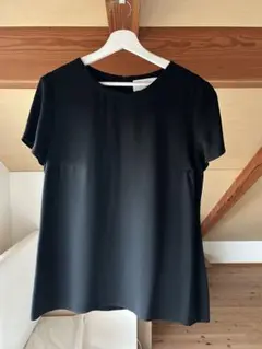 BOSS 黒の半袖トップスのサムネイル