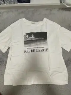 earth Tシャツ ホワイト