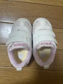 13.5 アシックス　花柄