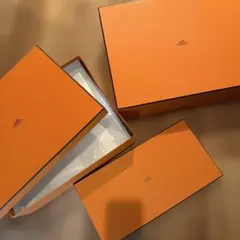 エルメス　HERMES 空箱　梱包用紙付　美品34.6✖️34.6✖️14.0 エルメス HERMES 空箱 梱包用紙付 美品34.6✖️34.6✖️14.0 - メルカリ