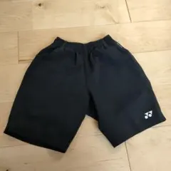 YONEX ショートパンツ 黒　140