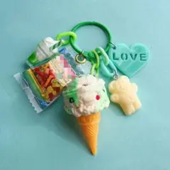 じゃらじゃらキーホルダー アイス くま クッキー 105 - メルカリ