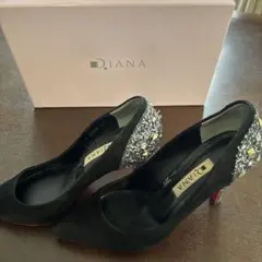 D.IANA ビジュー付きブラックハイヒール