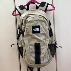 THE NORTH FACE HOT SHOT ベージュ バックパック