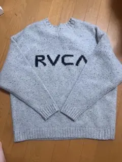 RVCAグレー ロゴ入り セーター Mサイズのサムネイル