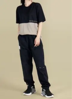 アンダーアーマー　UAヘビーウエイト Tシャツ