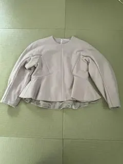TENNE HANDCRAFTED MODERN 中綿ブラウス　新品未使用のサムネイル