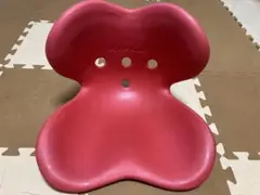 Style Kids スタイルキッズ　姿勢矯正　クッション　レッド