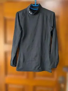 Under Armour ブラック 冬用 アンダーシャツ
